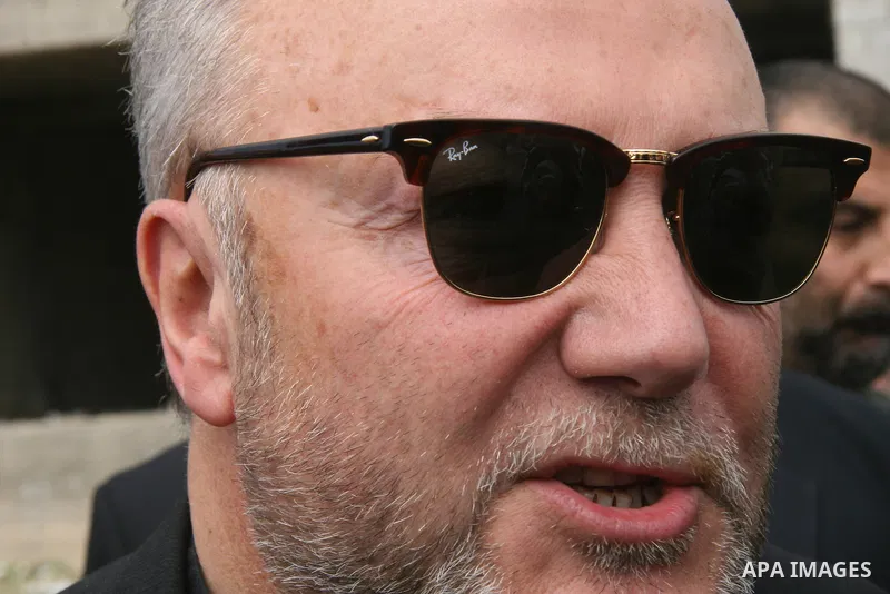 British lawmaker George Galloway gestures talks during a press conference in Gaza City, 10 March 2009. British MP George Galloway arrived in Gaza at the head of an aid convoy to protest what he called Israel's 'genocidal...
