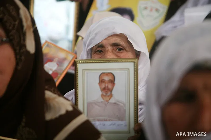 Palestinians take part in a protest in Gaza City calling for the release of Palestinian prisoners from Israeli jails. APAimages Photo / Mohammed Othman