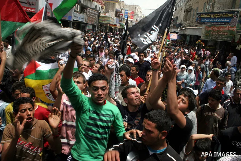 Palestinians take part in a Nakba rally in the West Bank city of Ramallah May 14, 2009.APAIMAGES PHOTO /Issam rimawi