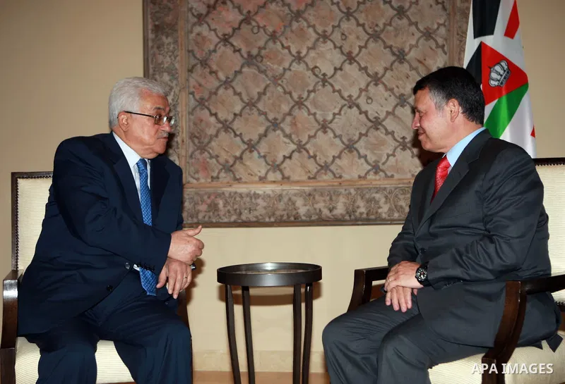 Palestinian President Mahmoud Abbas meets with King Abdullah II of Jordan on May 31, 2009 in Amman, Jordan.