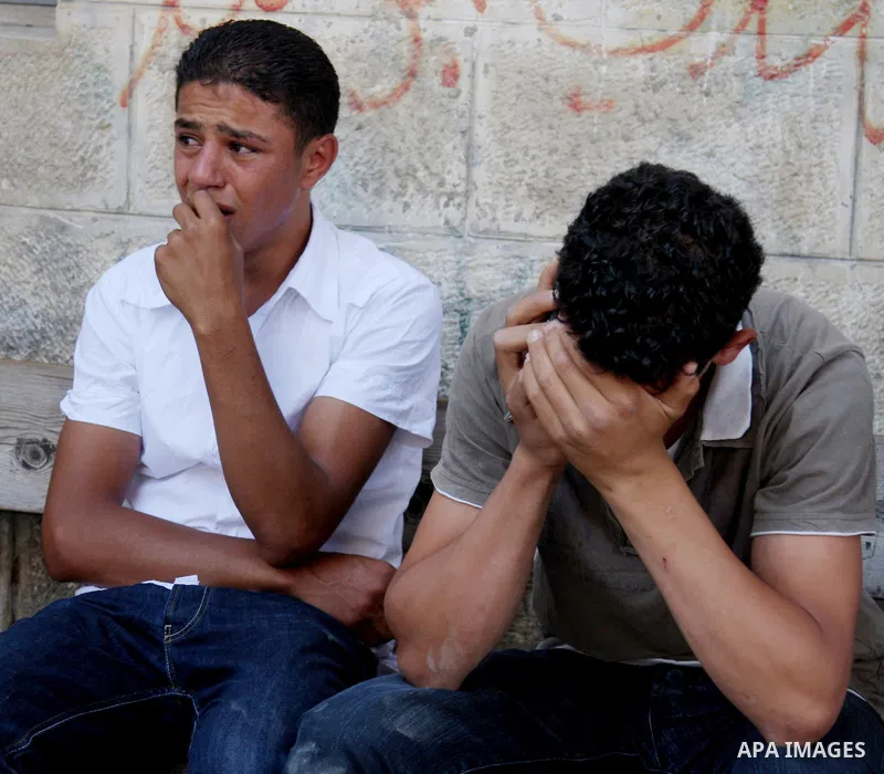 A relative of Yussef Aqil Srour mourns in a hospital in the West Bank city of Ramallah June 5, 2009...APAIMAGES PHOTO /Issam rimawi