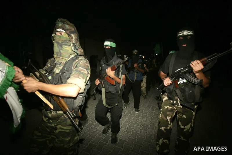 A members of Eez El-Deen Qassam the military wing of hamas participate in a military showing during the memorial ceremony of the Qassam leader in southern gaza Mohammed Shamali, in Rafah southern Gaza strip on Aug 17, 20...