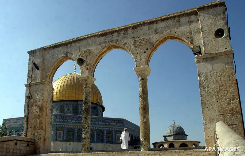 Palestinian persons near the Dome of the Rock on sep 2, 2009,Palestinian consider Jerusalem Islam's third holiest site.. Photo by Mahfouz Abu Turk