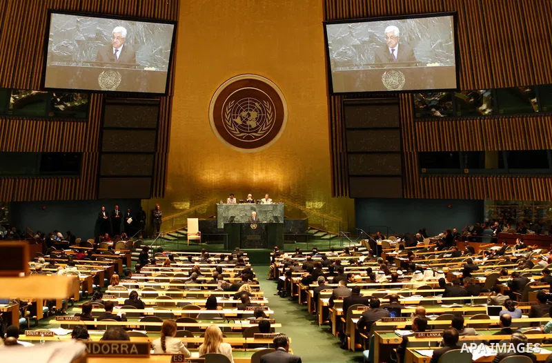 Palestinian President Mahmoud Abbas (Abu Mazen) addresses the 64th United Nations General Assembly at U.N. headquarters in New York on Sep 25,2009. Photo by Omar Rashidi