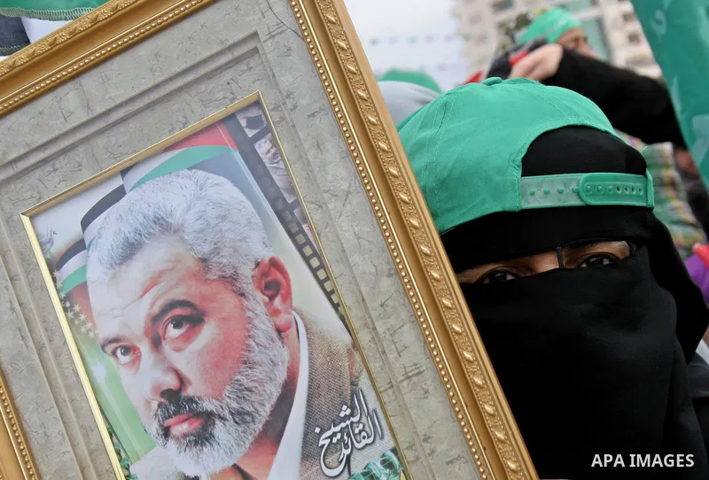 A Hamas supporters attend celebrating marking the Islamist movement's 22nd anniversary at el-Qatiba yard in Gaza city on Dec 14, 2009. the Islamist movement of Hamas take over ruling at Gaza strip since Jun 2007. Photo B...