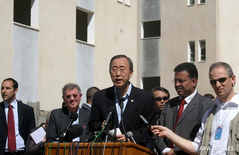 UN Secretary General Ban Ki-moon a talks to the media a in the town of Khan Younis in southern Gaza Strip on March 21, 2010. Ban crossed into Gaza in the morning, expressing solidarity with the plight of the Palestinians...