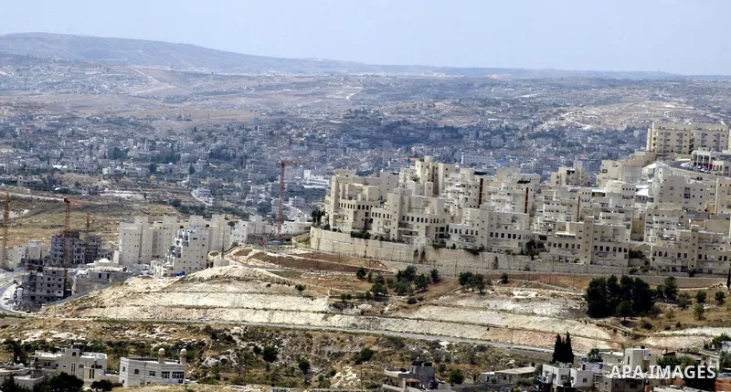 General view to the Jewish settlement of Har Homa in east Jerusalem on May 20, 2010. U.S. Mideast envoy George Mitchell was in the region for meetings with the Palestinians and the Israelis separately as part of the indi...