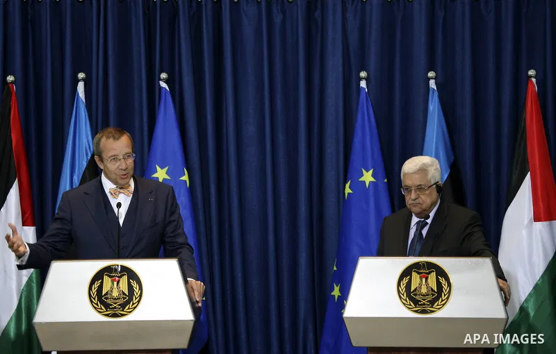 Palestinian president Mahmoud Abbas and Estonia's President Toomas Hendrik Ilves give a joint press conference at the Palestinian President headquarters in the West Bank city of Ramallah on June 29, 2010. Photo by Eyad J...