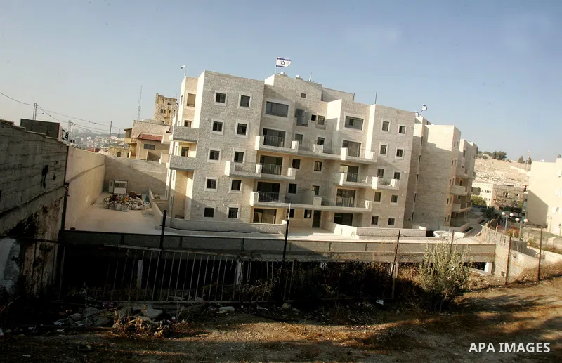 Settlers houses is seen in the Jewish settlement of Ma'ale Hezetim near Jerusalem on August 22, 2010. Israeli Prime Minister Benjamin Netanyahu said on Sunday reaching a peace deal with the Palestinians would be "difficu...