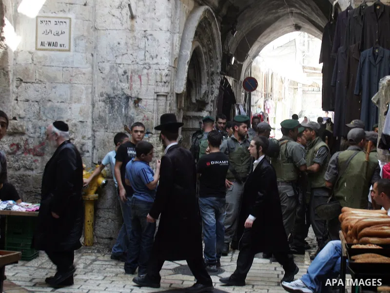 Israeli soldiers stand guard outside Jerusalem's old city following a day of clashes against Israeli forces on September 22, 2010 after a Jewish settlement guard shot dead a Palestinian man in the east Jerusalem neighbor...