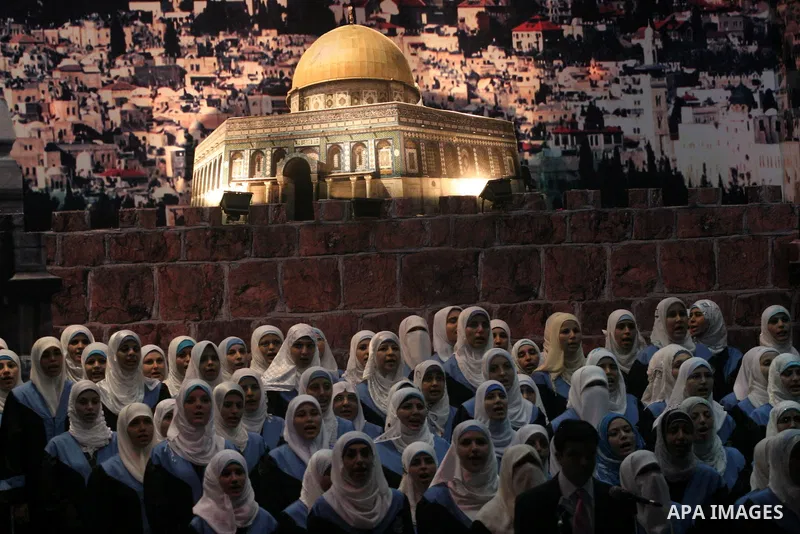 Palestinian students are seen during their graduation ceremony in the Islamic University in Gaza city on Sept. 30, 2010. Photo by Mohammed Asad