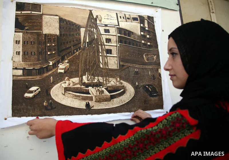 Palestinians take part in Palestinian Heritage day festival in the West Bank city of Hebron on October 07,2010. the festival was organized by Hebron rehabilitation committee and this festival is a part of Amar Ya Baladna...
