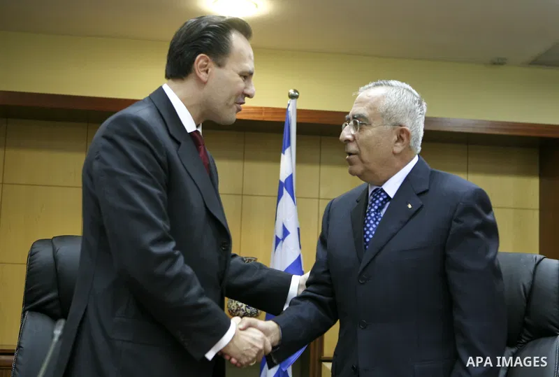 Palestinian Prime Minister Salam Fayyad during the signing agreement ceremony with the foreign minister of Greece, Demetrios Drotsas in the West Bank city of Ramallah on Oct. 18,2010. Photo by Eyad Jadallah