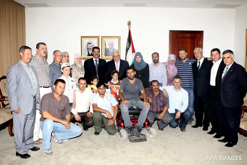 Palestinian President Mahmoud Abbas (Abu Mazen) during a meeting with a delegation from Ni'lin in the West Bank city of Ramallah on Oct. 19, 2010. Photo by Thaer Ganaim
