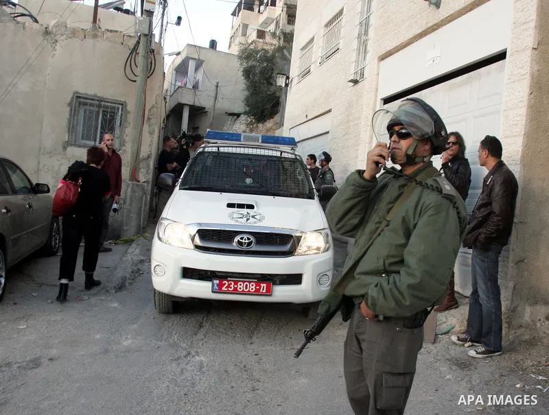 Israeli police are deployed across the flashpoint Arab east Jerusalem district of Silwan during clashes with protesters against Jewish settlement in the neighbourhood on December 27, 2010, after the city's mayor raised t...