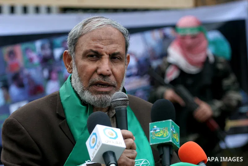 A Palestinian Hamas leader, Mahmoud al-Zahar delivers speech during a rally marking the 2nd anniversary of Israeli war on Gaza Strip, in Gaza City on January 1, 2011. Photo by Mohammed Asad