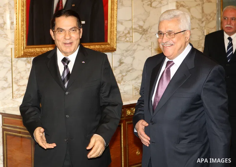 Palestinian President Mahmoud Abbas during a meeting with Tunisian President, Zine El Abidine Ben Ali in Tunis on Jan. 3,2011. Photo by Thaer Ganaim