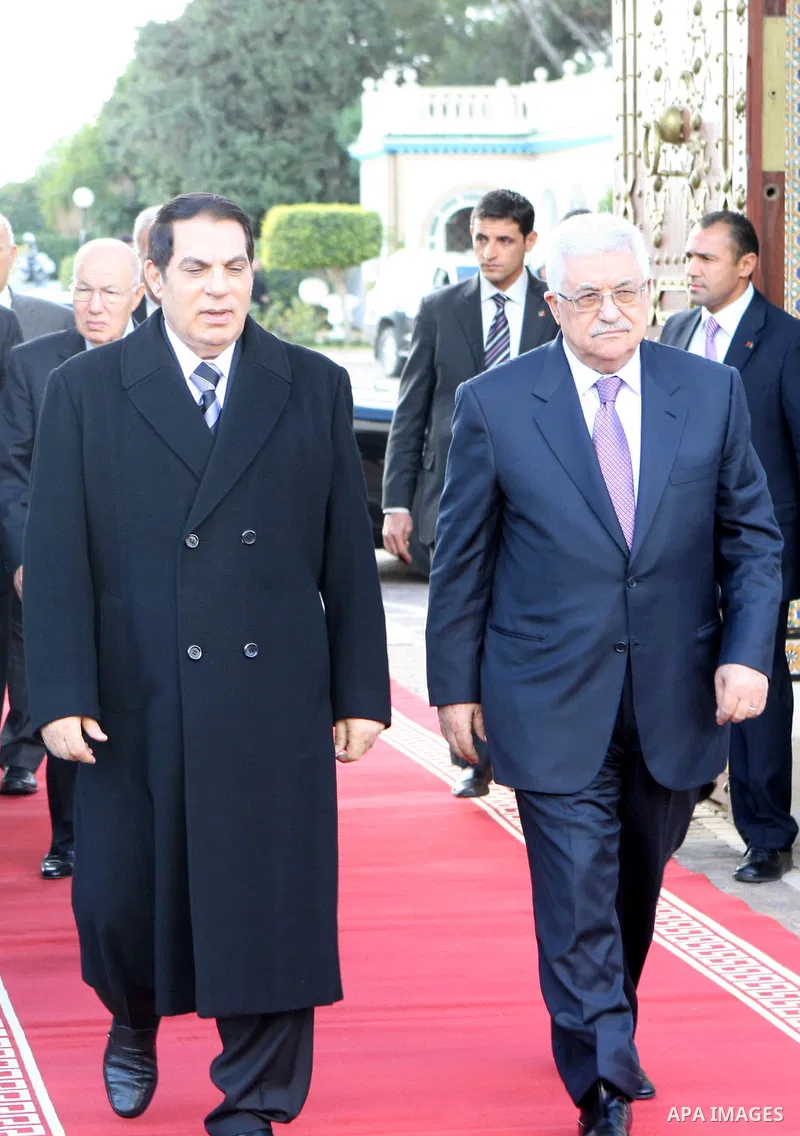 Palestinian President Mahmoud Abbas during a meeting with Tunisian President, Zine El Abidine Ben Ali in Tunis on Jan. 3,2011. Photo by Thaer Ganaim