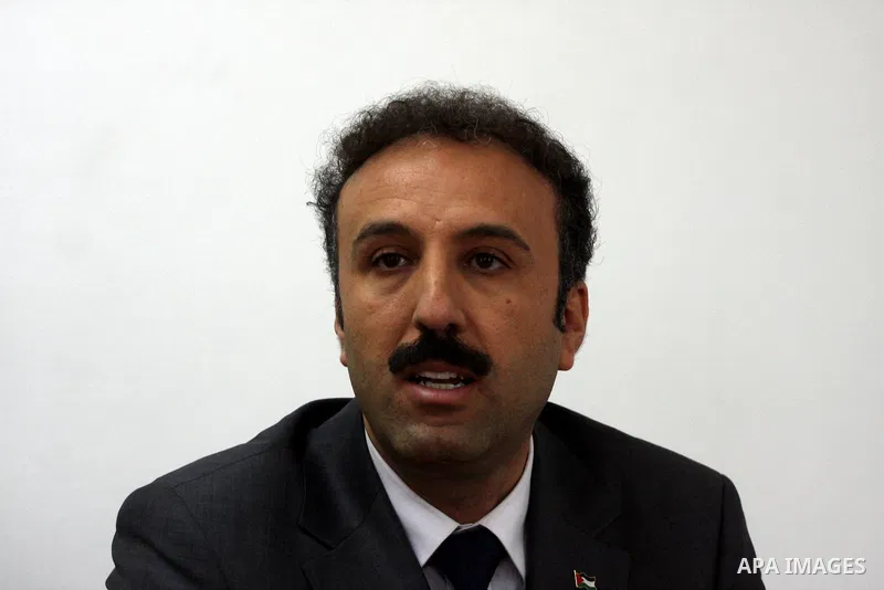 Ahmed al-Assaf, the spokesman of the Fatah movement attends a press conference in the West Bank city of Ramallah on January 16, 2011. Photo by Issam Rimawi