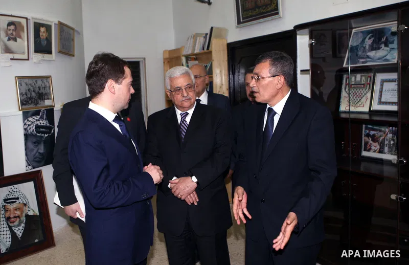 Palestinian President, Mahmoud Abbas (Abu Mazen) and the Russian President Medvedev tour at the Museum of scarf in the West Bank City of Jeicho on Jan. 18,2011. photo by Thaer Ganaim