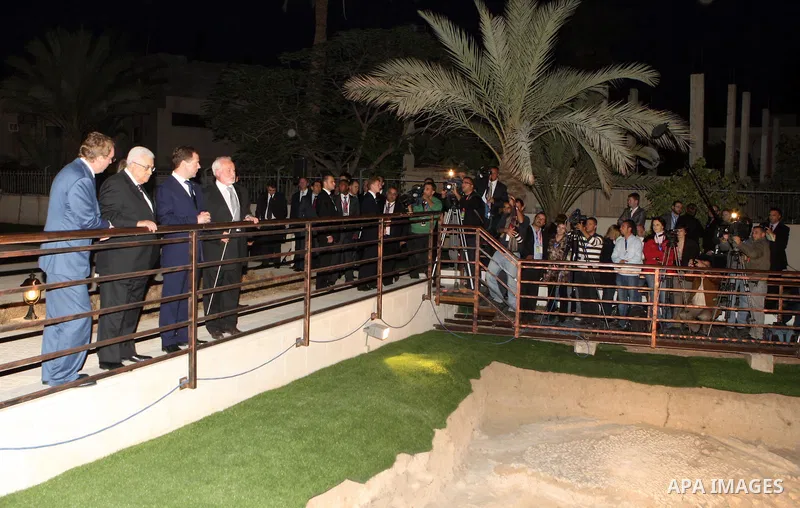 Palestinian Authority President Mahmud Abbas and Russian President Dmitry Medvedev during a visit to the Jericho Museum in the West Bank Oasis town of Jericho on 18 January 2011. Photo by Thaer Ganaim