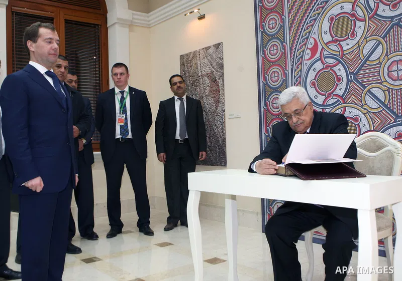 Palestinian Authority President Mahmud Abbas (R) and Russian President Dmitry Medvedev (L) visit the Jericho Museum in the West Bank Oasis town of Jericho on 18 January 2011. Photo by Thaer Ganaim