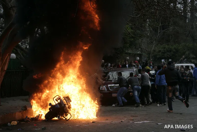 Anti-government protesters demonstrate against president Hosni Mubarak regime in Tahrir, or Liberation Square in Cairo, Egypt, Jan. 29, 2011. Photo by Karam Nasser