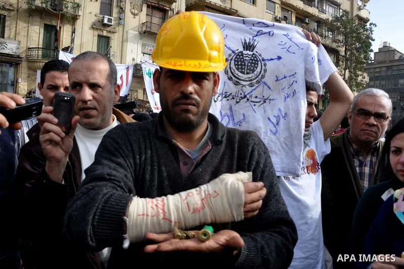 Protestors gather at Tahrir Square, Cairo, Egypt, Feb. 4, 2011. Egyptian minister of Health said Friday that about five thousand people have been injured since Jan. 25, and eight have been killed in clashes between prote...