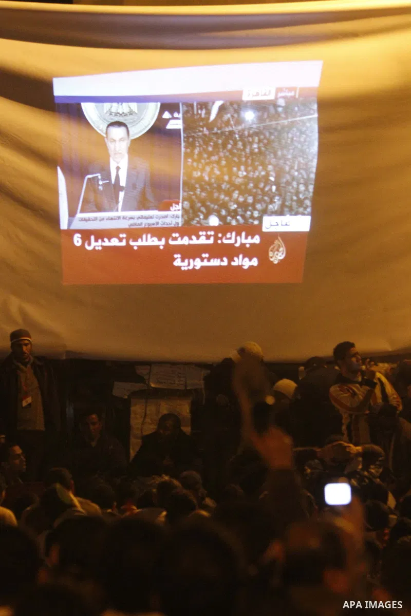 nti-government protesters watch on big screen as Egyptian President Hosni Mubarak makes a televised statement to his nation in Tahrir Square in downtown Cairo, Egypt Thursday, Feb. 10, 2011. Egyptian President Hosni Muba...