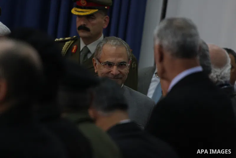 Palestinian President Mahmoud Abbas (not seen) and East Timor President, Jose Ramos-Horta during the welcome ceremony, as Ramos-Horta arrive to the West Bank city of Ramallah on February 17, 2011. Photo by Issam Rimawi