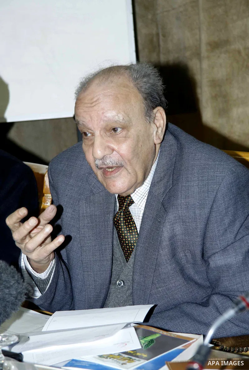 A member of the Egyptian Constitutional Commission, Tarek al-Bashri participates in a meeting in Cairo, Egypt, Feb. 20,2011. Photo by Ahmed Asad