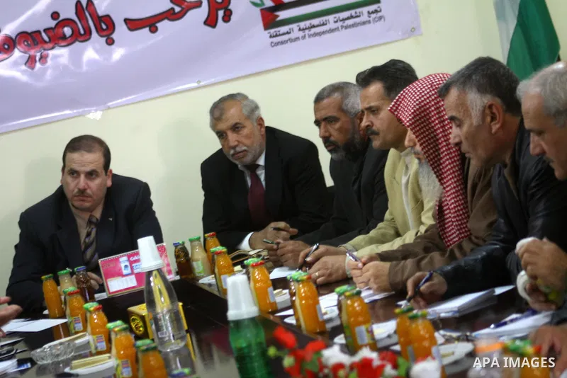 Palestinian factions leaders attend a meeting organized by the Consortium of Independent Palestinians (CIP) in Gaza city on Feb. 27,2011. Photo by Ashraf Amra