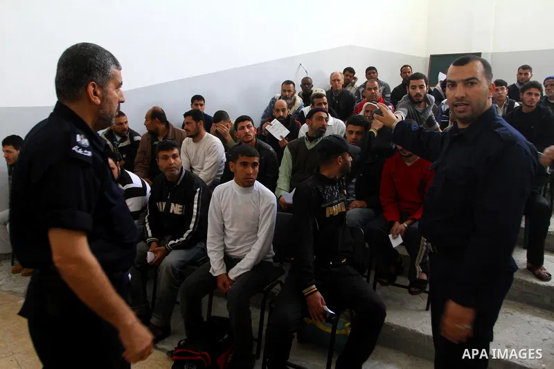 Palestinian prisoners are released from Hamas-run jail in Gaza City, March 5, 2011. Hamas released on Saturday 80 prisoners from its jail after a request from Palestinian Legislative Council.. Photo by Ashraf Amra
