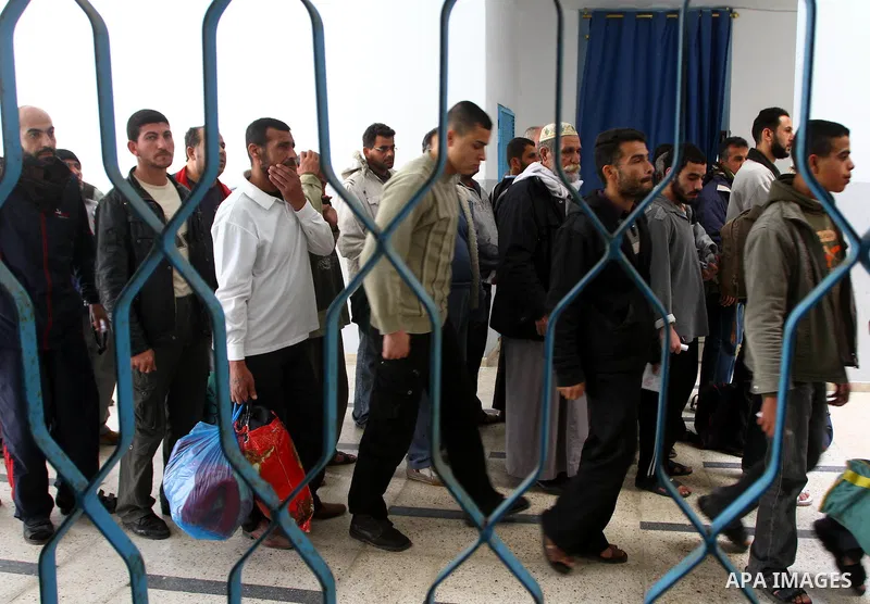 Palestinian prisoners are released from Hamas-run jail in Gaza City, March 5, 2011. Hamas released on Saturday 80 prisoners from its jail after a request from Palestinian Legislative Council.. Photo by Ashraf Amra