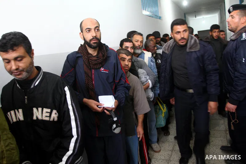 Palestinian prisoners are released from Hamas-run jail in Gaza City, March 5, 2011. Hamas released on Saturday 80 prisoners from its jail after a request from Palestinian Legislative Council.. Photo by Ashraf Amra