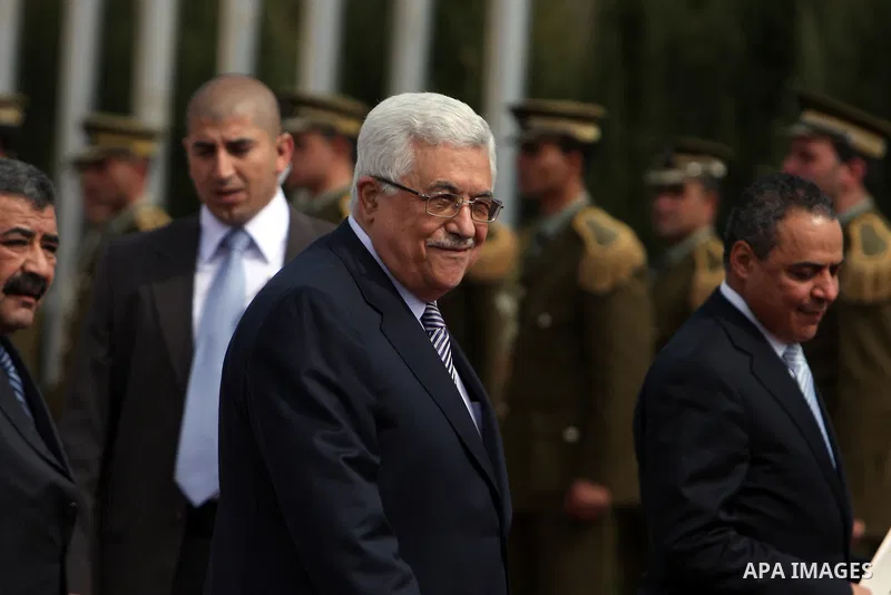 Palestinian President Mahmoud Abbas meets with the Chile's President Sebastian Pinera in the West Bank town of Ramallah on March 5,2011. In the second day visit of Pinera that will also take him to Bethlehem, where he wi...