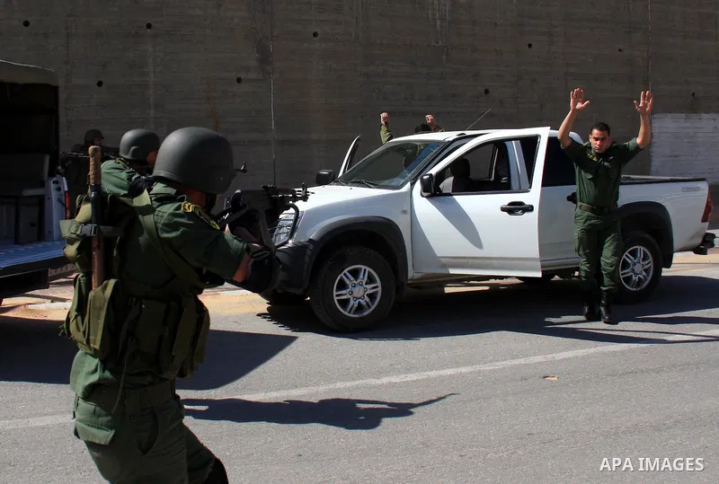 Palestinian security officers take part in a training session in the West Bank city of Nablus, Monday, March 7, 2011 . Photo by Wagdi Eshtayah