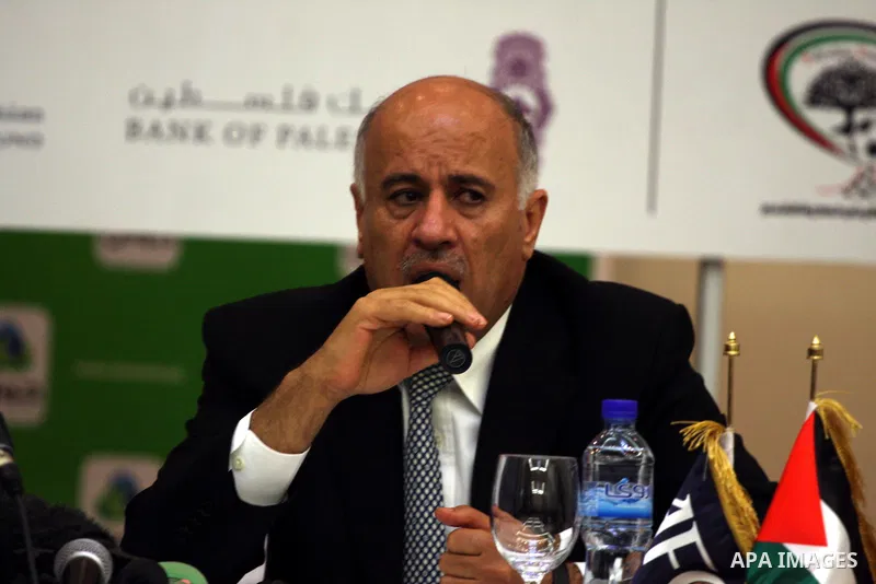 Palestinian Football Association chairman Jibril Rajoub and President of the Asian Football Confederation (AFC) Mohamed Bin Hammam give a news conference in the West Bank city of Ramallah on March 9, 2011 on the upcoming...