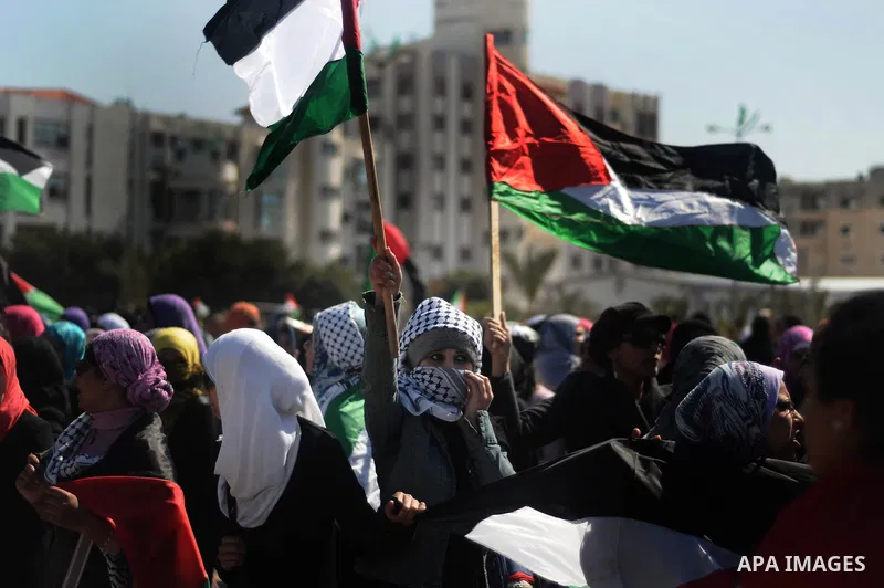 Palestinian demonstrators take part in a protest calling for Palestinian political unity between Gaza's Hamas rulers and the Fatah-dominated Palestinian Authority which rules from Ramallah, on March 15, 2011in Gaza City,...
