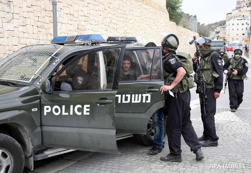 Israeli Border Police detain a Palestinian youth during clashes in the mostly Arab neighborhood of Silwan in East Jerusalem March 25, 2011. Photo by Sliman Khader..
