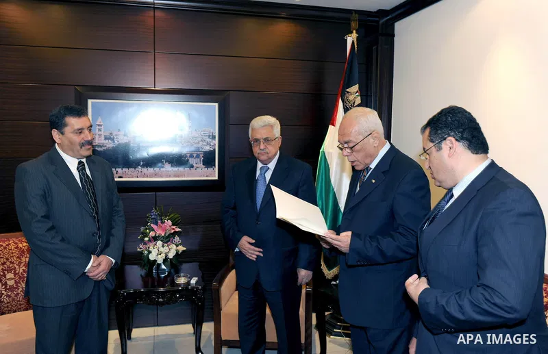 Palestinian President Mahmoud Abbas (Abu Mazen) gives the Ambassador of Tunisia the Star of Jerusalem, west bank the city of Ramallah March 27,2011 Photo by Thaer Ganaim.