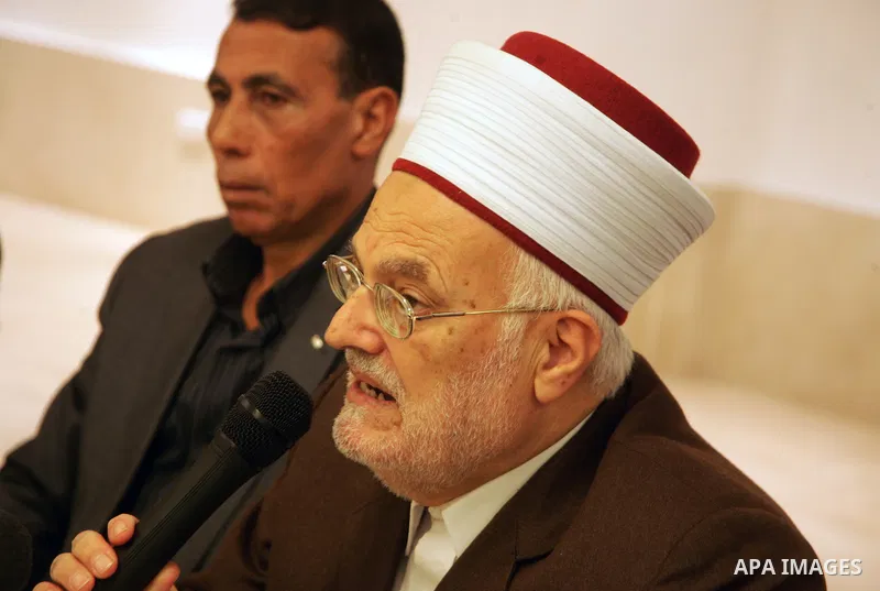 Palestinians attend a press conference in Jeruslam's old city on March 29,2011, to discuss the Israel Lands Administration decision to put the territory of Lafta for sale to the private sector. Photo by Mahfouz Abu Turk