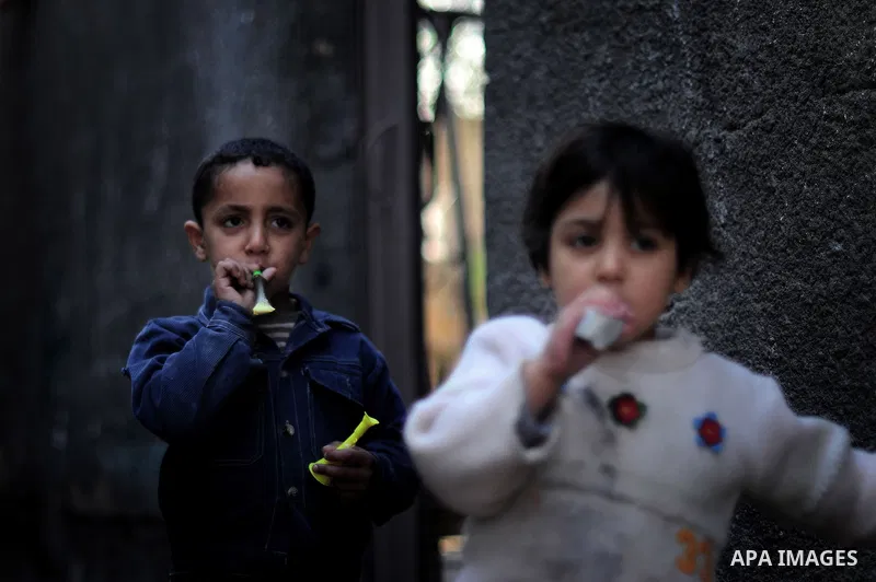 Palestinians refugees children are pictured playing in the alley of al Shatea refugee camp in the west of Gaza City on 29 March 2011. Photo by Mustafa Hassona