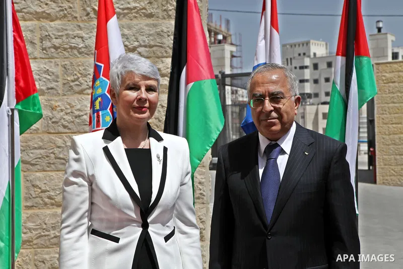 Palestinian Prime Minister Salam Fayyad meets with Prime Minister of Croatia Mrs. Jadranka Kosor west bank city of ramallah.Photo by Mustafa Abu Dayyeh March 31, 2011