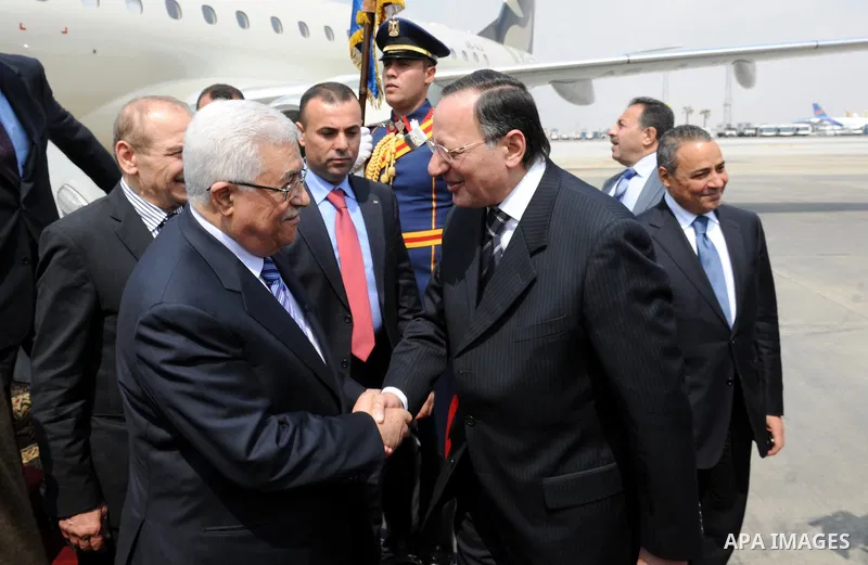 Palestinian President Mahmoud Abbas (Abu Mazen) arrives to the Egyptian city of Cairo on April 6,2011. Photo by Thaer Ganaim