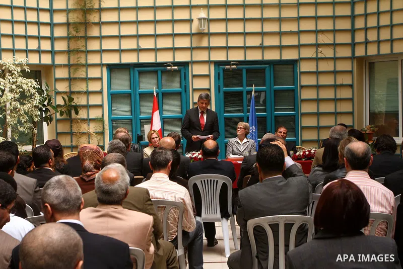 Austrian Foreign Minister Michael Spindelegger delivers a speech during a visit to UN headquarters in Gaza City on April 6, 2011. Photo by Ashraf Amra