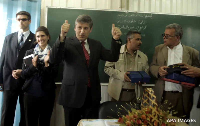 Austrian Foreign Minister Michael Spindelegger visits a UN-run school in central Gaza Strip refugee camp of Nusseirat on April 6, 2011. Photo by Abed Rahim Khatib