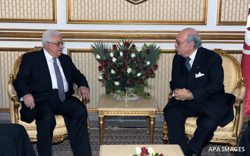 Palestinian President Mahmoud Abbas during a meeting with Tunisian President Fouad Mebazaa in Tunisia on April 19,2011. Photo by Thaer Ganaim