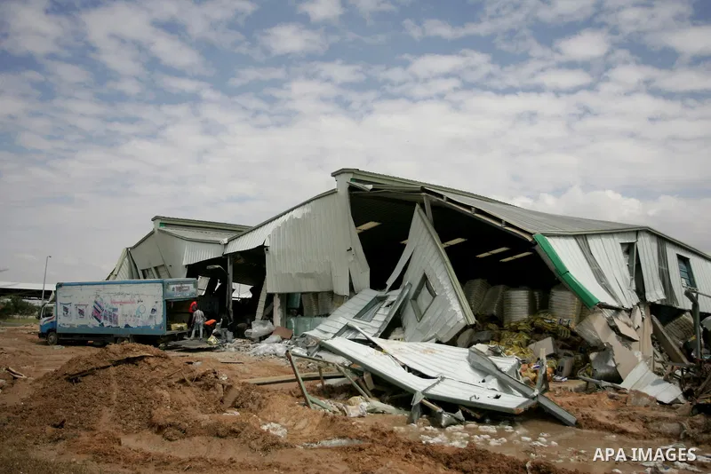 A picture shows the damage after Israeli troops entered the Gaza Strip briefly on April 21, 2011 and demolished several buildings that the military said were being used by "terrorist organisations." Palestinians said the...