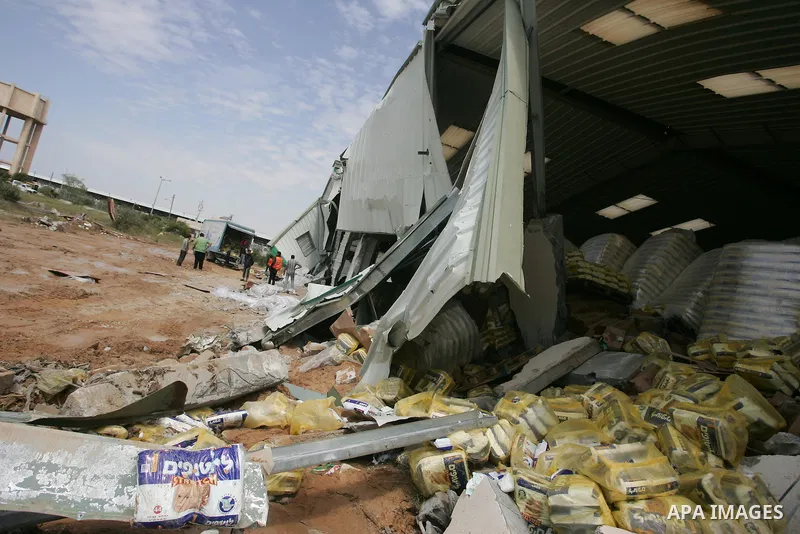 A picture shows the damage after Israeli troops entered the Gaza Strip briefly on April 21, 2011 and demolished several buildings that the military said were being used by "terrorist organisations." Palestinians said the...